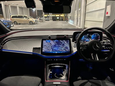 MERCEDES-BENZ E-CLASS - 9