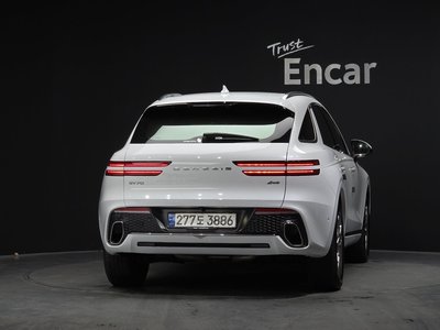 صورة 4 لـ 2021 Genesis GV70