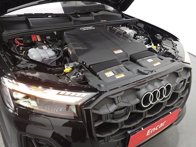 AUDI Q7 - 7
