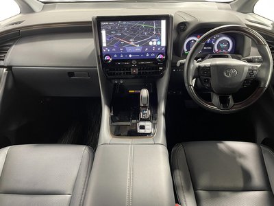 2023 TOYOTA ALPHARD photo 3