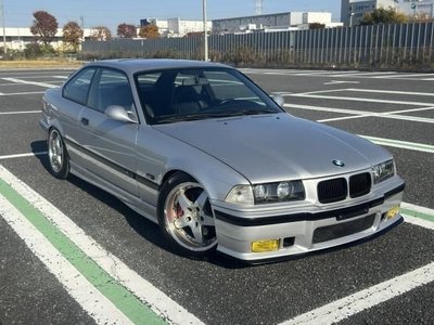 BMW 3 SERIES - 1