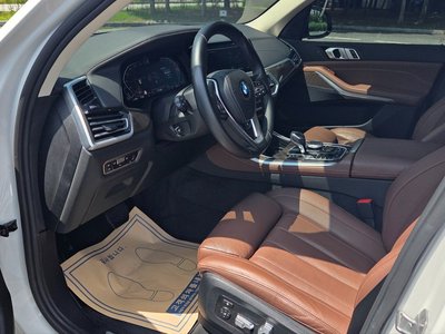 صورة 10 لـ 2021 BMW X5