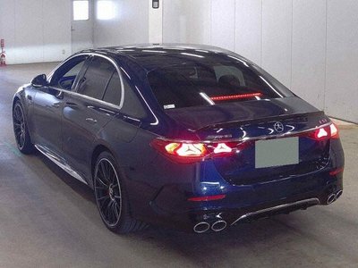 MERCEDES-BENZ E-CLASS - 2