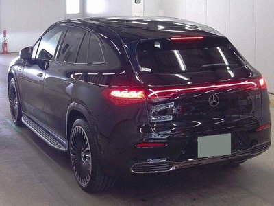 MERCEDES-BENZ EQE - 2