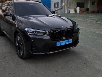 BMW IX3