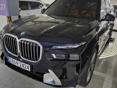 BMW X7 - 1