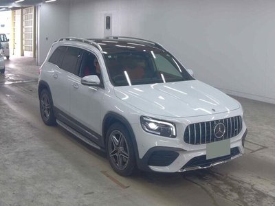 2023 Mercedes-BENZ GLB photo 1