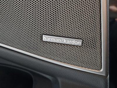 2025 BMW M3 thumbnail 31