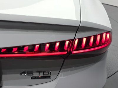 صورة 10 لـ 2022 AUDI A7