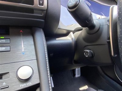 صورة مصغرة 32 لـ 2019 Lexus RC F