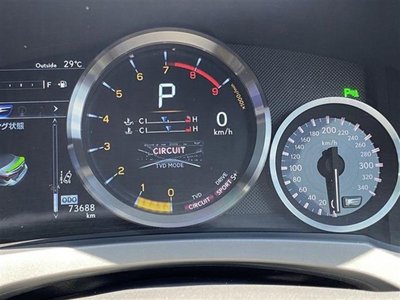 صورة مصغرة 40 لـ 2019 Lexus RC F