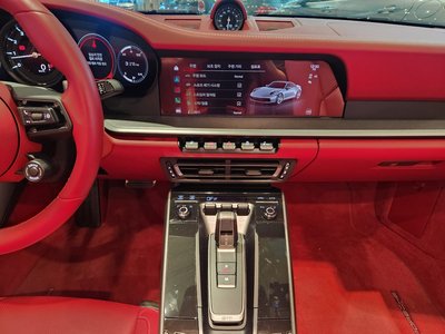 2024 Porsche 911 thumbnail 11