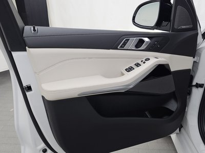صورة مصغرة 18 لـ 2025 BMW X5