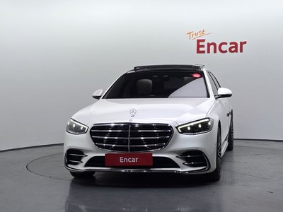 2023 Mercedes-BENZ S-CLASS photo 2