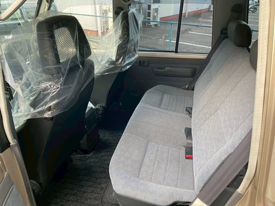 2003 Toyota LAND CRUISER 70 — миниатюра 13