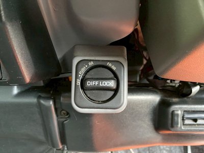 2003 Toyota LAND CRUISER 70 — миниатюра 31
