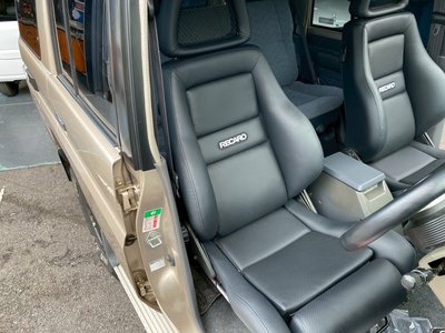 2003 Toyota LAND CRUISER 70 — миниатюра 37