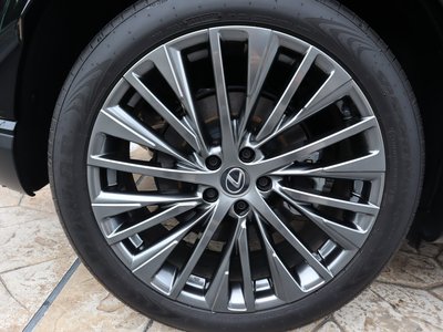 صورة مصغرة 46 لـ 2024 Lexus RX
