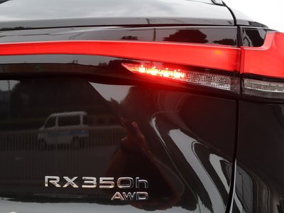 صورة مصغرة 11 لـ 2024 Lexus RX