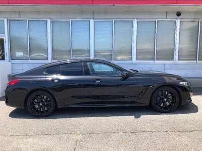 صورة 2 لـ 2021 BMW BMW 8 SERIES