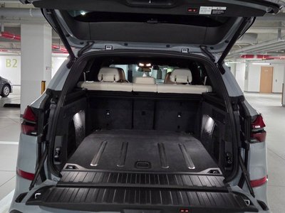 2026 BMW X5 photo 9