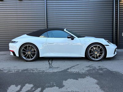 PORSCHE 911 CABRIOLET - 8