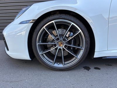 PORSCHE 911 CABRIOLET - 4