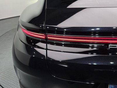 PORSCHE PANAMERA - 10