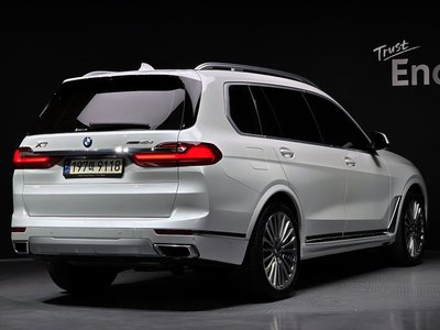 BMW X7 - 4