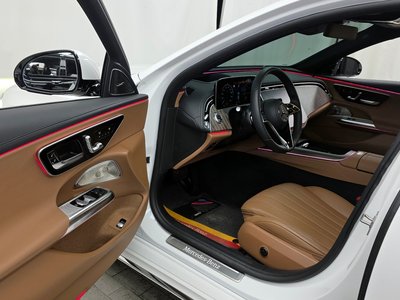 MERCEDES-BENZ E-CLASS - 10