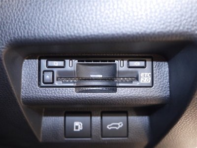 TOYOTA CROWN - 10