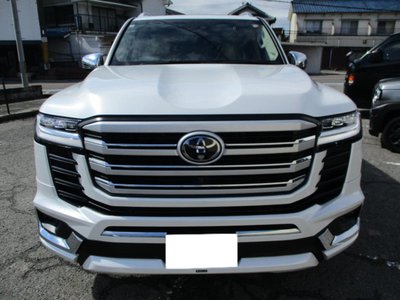 TOYOTA LAND CRUISER 300 - 3