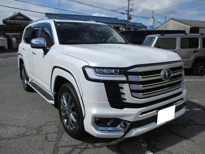 TOYOTA LAND CRUISER 300 - 2