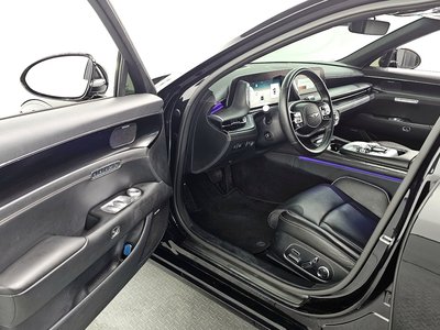 صورة 10 لـ 2022 Genesis G90 (RS4)