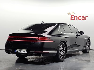 صورة 3 لـ 2022 Genesis G90 (RS4)