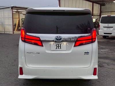 TOYOTA ALPHARD - 9