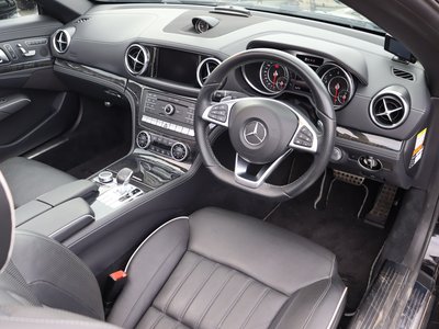 MERCEDES-BENZ SL - 7