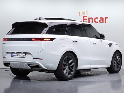 2025 LAND Rover RANGE ROVER SPORT — фото 3