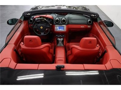 صورة مصغرة 16 لـ 2010 Ferrari CALIFORNIA