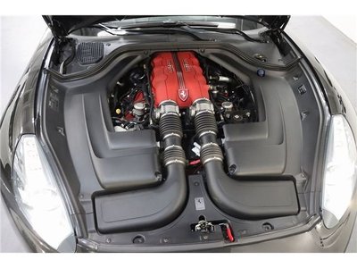 صورة مصغرة 37 لـ 2010 Ferrari CALIFORNIA