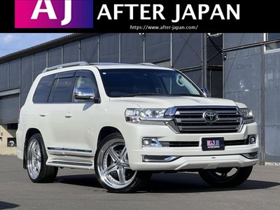 TOYOTA LAND CRUISER 200