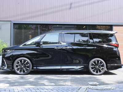 TOYOTA ALPHARD - 5