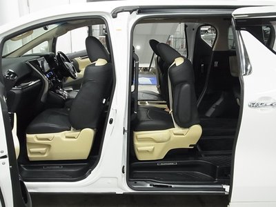 2017 Toyota ALPHARD — миниатюра 19