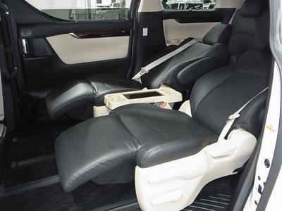 2017 Toyota ALPHARD — миниатюра 20