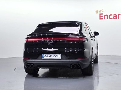 PORSCHE CAYENNE - 4