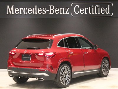 MERCEDES-BENZ GLA - 4