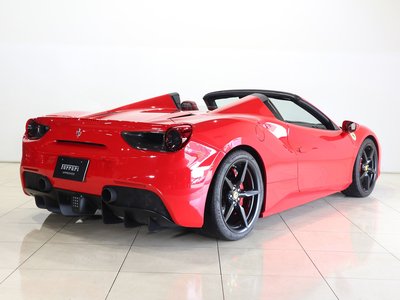 FERRARI 488 SPIDER - 2