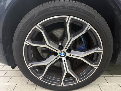 2021 BMW X6 照片 8