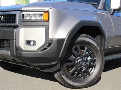 TOYOTA LAND CRUISER 250 - 9