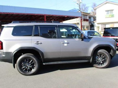 TOYOTA LAND CRUISER 250 - 6